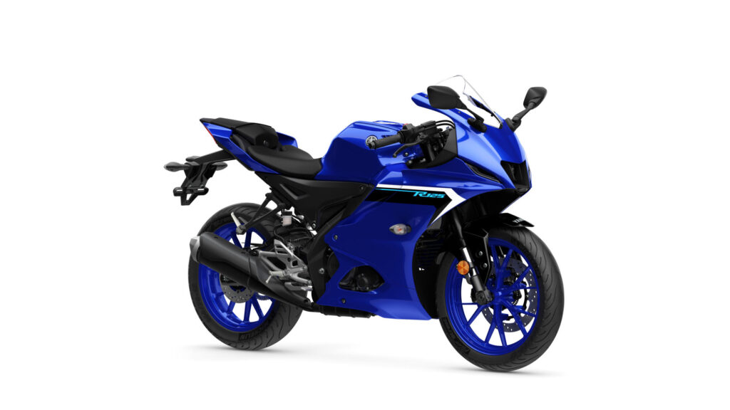 Yamaha r15 125cc v4 r125