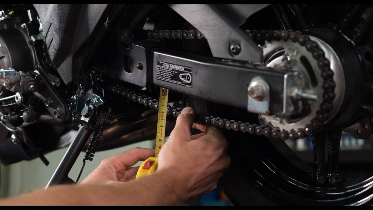 chain adjustment motorcycle