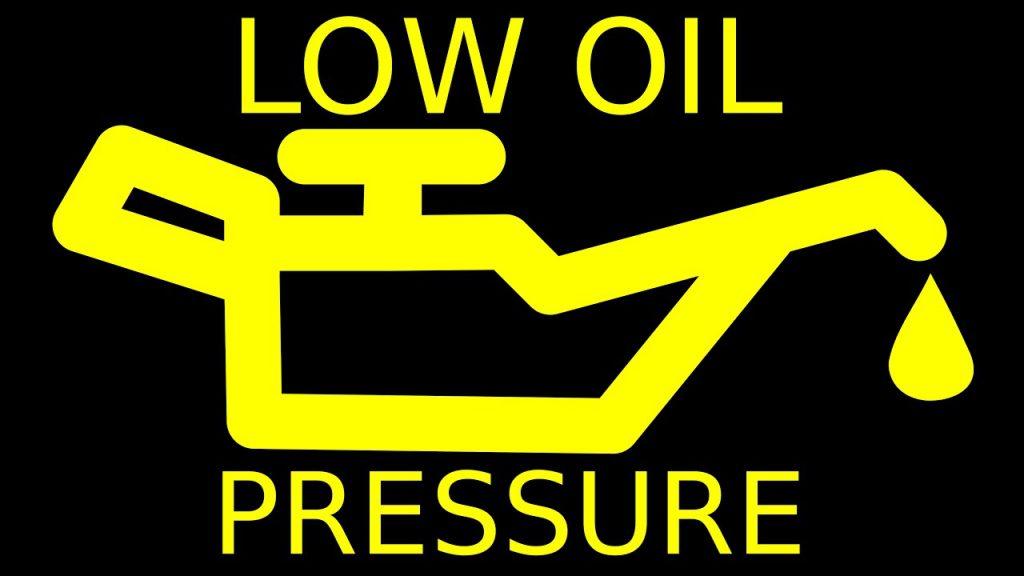 oil pressure light flashing while driving